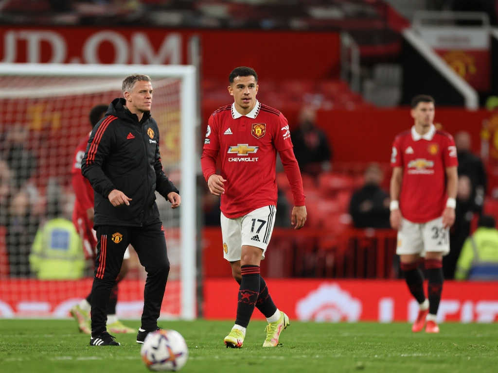 杜姆的毁约 杜姆的毁约